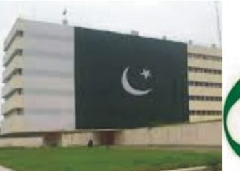 پاکستان براڈ کاسٹنگ کارپوریشن ، پاکستان ٹیلیویژن کارپوریشن، محکمہ اوقاف کا اشتراک مزار حضرت لعل عیسن کروڑپر نعت خوانی کے مقابلہ جات