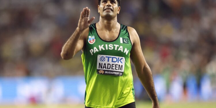 جیولن کھلاڑی ارشد ندیم اگلے اولمپک تمغے پر نظریں جمائے ہوئے ہیں۔