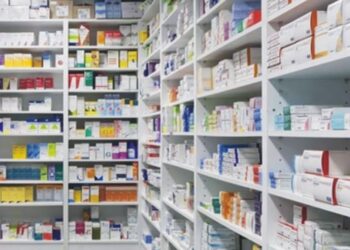 ملک میں ادویات اور فارمامصنوعات کی فروخت میں گزشتہ مالی سال کی آخری سہ ماہی میں نمایاں اضافہ ریکارڈکیاگیا