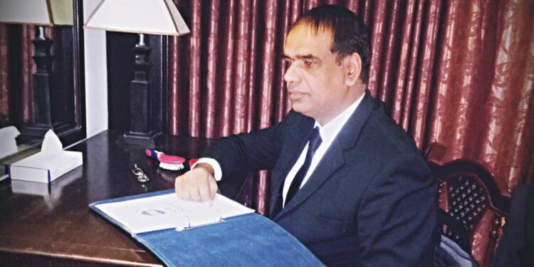 سینیئر قانو ن دان ملک طارق کھوکھر کے مضبوط دلائل، تھانہ فتح پور ضلع لیہ کے مشہورمقدمہ قتل میں باپ بیٹا اور ہمسایہ باعزت بری