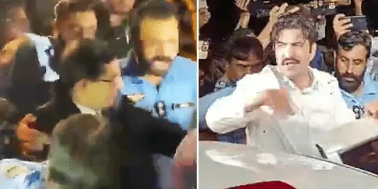 پی ٹی آئی کے بیرسٹر گوہر، مروت سمیت دیگر رہنما پارلیمنٹ کے باہر سے گرفتار: پولیس