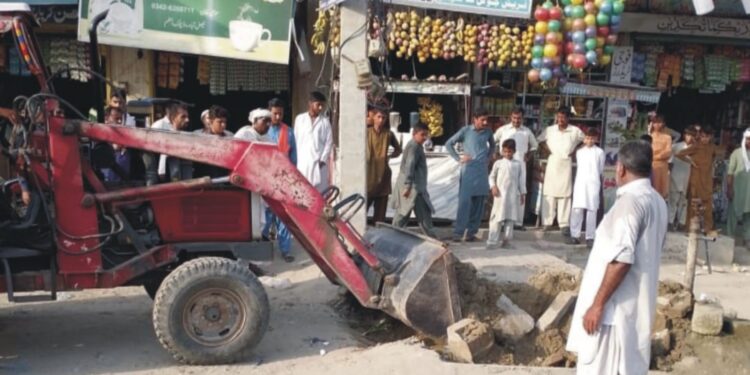 ڈپٹی کمشنر امیرا بیدار کی نگرانی میں ضلع لیہ میں تجاوزات کے خلاف گرینڈ آپریشن کا آغاز
