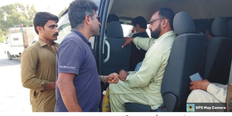 وزیر اعلیٰ پنجاب مریم نواز شریف کے احکامات کی روشنی میں مسافروں کو ریلیف کی فراہمی کے لئے اقدامات جاری،سپیشل ٹیم نے زائد کرایہ وصول کرنے والوں کے خلاف تادیبی کاروائیاں