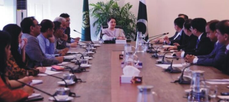 چین کے اعلیٰ سطحی وفد کی وزیر اعظم کی کوآرڈینیٹر برائے موسمیاتی تبدیلی رومینہ خورشید عالم سے ملاقات، پاکستان گرین ٹرانسپورٹ پروجیکٹ (PGTP) کے بارے میں آگاہ کیا