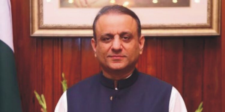 پاک افواج قوم کا فخر اور ملک کی بقا ہے، علیم خان