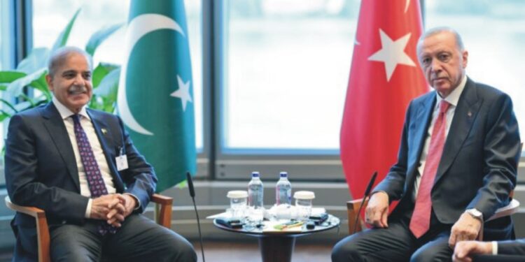 پاکستان اور ترکی اقتصادی، سیکیورٹی تعاون کو مضبوط بنانے پر متفق ہیں