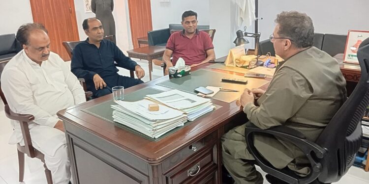 ڈی جی پی ایچ اے ملتان آصف رؤف خان کی پاکستان بلائنڈ کرکٹ کونسل کے صدر چیئرمین سید سلطان شاہ سے ملاقات، بلائنڈ کرکٹ ورلڈ کپ میچز کے حوالے سے اہم گفتگو