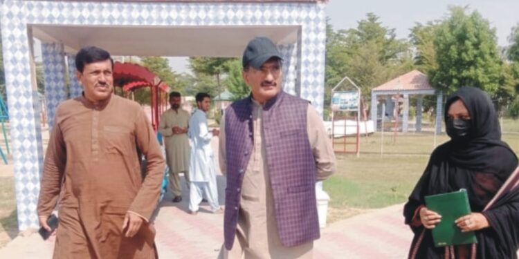 وزیر اعلیٰ پنجاب مریم نواز شریف کے وژن ستھرا پنجاب کے سلسلہ میں پارکوں کی بحالی کا کام شروع کر دیا گیا