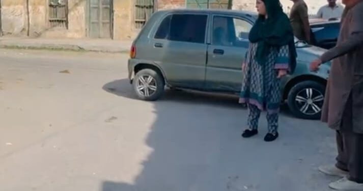 وزیر اعلیٰ پنجاب مریم نواز شریف کے وژن ستھرا پنجاب پروگرام کو کامیاب بنانے کے لئے ڈپٹی کمشنر امیرا بیدار متحرک