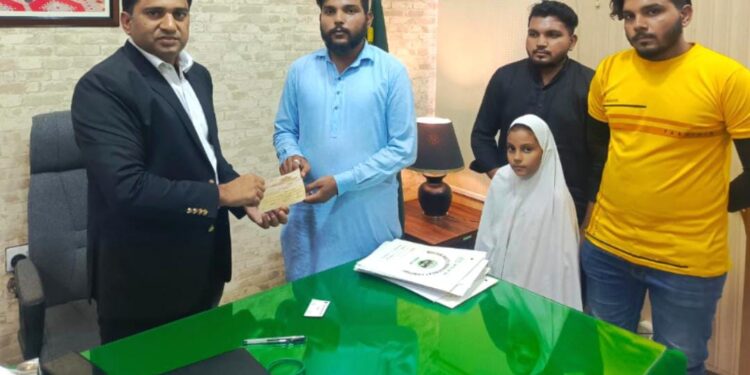 ویسٹ منیجمنٹ کمپنی دیوالی کے موقع پر اپنے ہندو ملازمین کی خوشیوں میں برابر کی شریک ، تمام ہندو ملازمین و عملہ صفائی کو یکم نومبر کے موقع پر عام تعطیل دی گئی