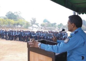 ڈی آئی جی اسلام آباد رضا نے ڈولفن، ابابیل سکواڈز اور اے آر یو افسران کو کرائم کنٹرول پر بریفنگ دی، تیاری پر زور دیا