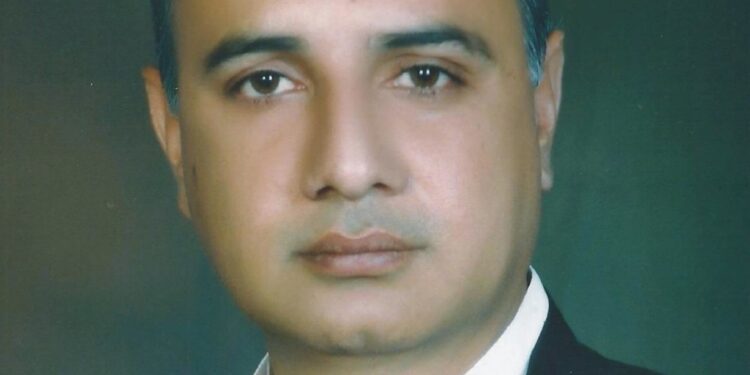 سید راشد حسین بخاری کی شدید تنقید، ملکی معیشت بحران میں ڈوبی، اتحادی حکومت کو شاہانہ طرز حکمرانی ترک کرنے کا مشورہ