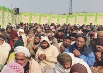 لیہ حافظ جمیل احمد خان اور مولانا سمیع اللہ ربانی تعزیتی اجتماع سے خطاب کرتے ہوئے۔