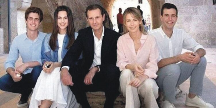 "بشار الاسد خاندان سمیت روس پہنچ گئے، سیاسی پناہ کی درخواست منظور”