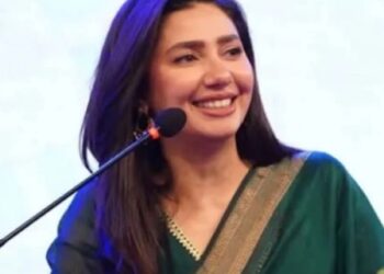 "ماہرہ خان کا انکشاف: برقعہ پہن کر بھی بازار جاتے ہوئے پہچان لی جاتی ہوں”