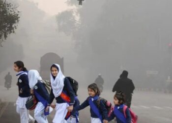 کراچی کے نجی اسکولوں میں 16 دن کی سردیوں کی تعطیلات