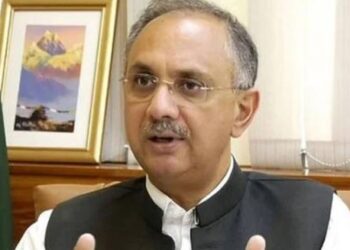 عمر ایوب کی حکومت پر تنقید، اعداد و شمار میں بہتری کے دعوے مسترد، مذاکراتی عمل جاری