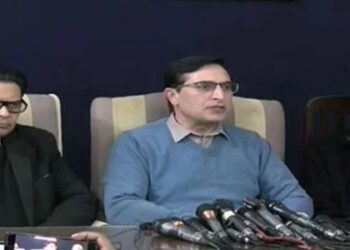 تحریک انصاف کا القادر ٹرسٹ کیس کے فیصلے میں تاخیر پر تشویش، مذاکرات جاری رکھنے پر زور